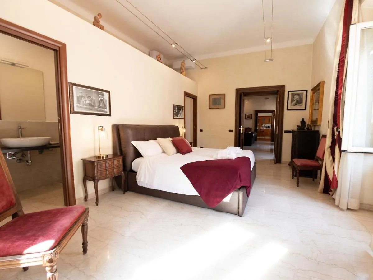 The Best Rent - Apartment With A View On Altare Della Patria Rome 0*,  Italy